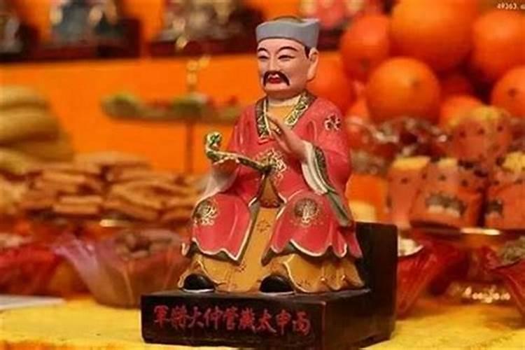 犯太岁的生肖能祭祖扫墓吗